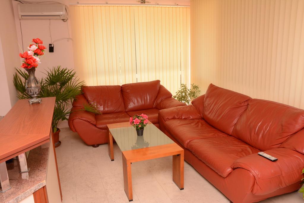 Guesthouse Kirov Ravda Exterior foto